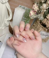 -H12 STAR日式美甲美睫专门店