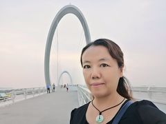 -南京眼步行桥