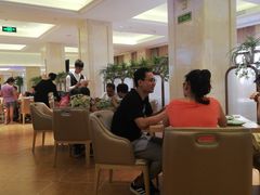 -锦粤宫·融合粤菜(上海金沙江店)