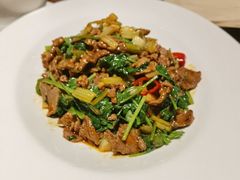 小炒大南门黄牛肉-山里亲戚(淞虹路店)