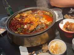-辣尚瘾·烤鱼·新川菜(牡丹园直营店)