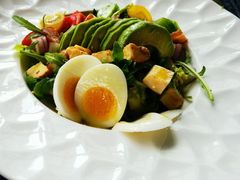牛油果芒果沙拉-恰餐厅及酒吧CHAR Bar & Grill(北京三里屯洲际店)