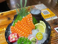 三文鱼刺身-小川洋风料理(街道口店)