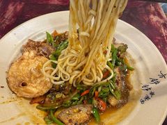-方铲铲·成都板凳面(滨江银泰店)