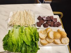 -安吉美渝石锅鱼(芜园西路店)