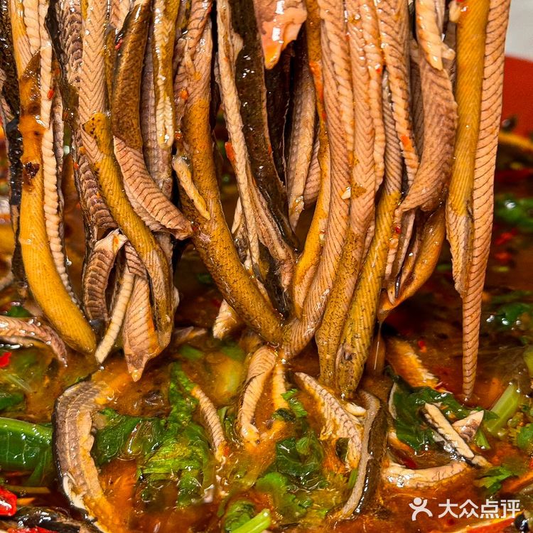 峨眉山人也太会做吃的了｜鳝丝配面条，绝绝子