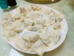 -黄家饺子东北特色菜馆(湖滨商业街店)