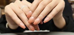 -UGIRL有个美甲