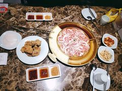 -猪啊牛呀羊啊铜盘烤肉(正大广场店)