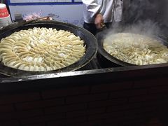 -汪记大王锅贴(成山路店)