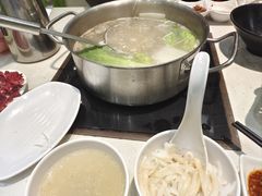 -黑山牛肉汤火锅(花城汇店)