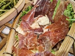 -阿婆情腊排骨火锅(金虹路店)