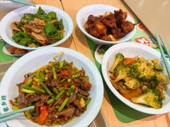 -老乡鸡(上海巴黎春天浦建店)