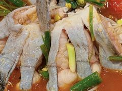 -亮欢寨酸汤鱼(沙冲路店)