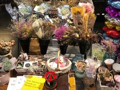 -魔方城市书房(中街益田店)