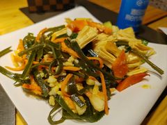 -营信刘罗锅铁锅炖(民主店)