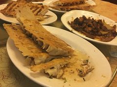 -大眼锅贴水饺(河东店)