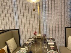 -海派悦庭·海胆烧麦·新融合菜(凯德广场店)
