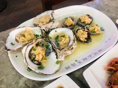 -四川小胡子海鲜(丁村万人海鲜广场店)