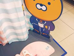 -KAKAO FRIENDS(弘大店)