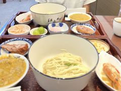 -百年老字号·观振兴蟹黄面·三虾面·苏式面(观前街富仁坊巷店)