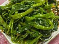 -洪霞餐馆