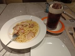 -必胜客(阿诗玛店)