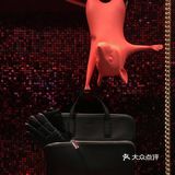 HUGO BOSS橱窗设计 the Mix City