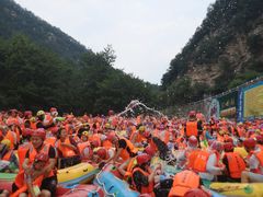 -尧山大峡谷漂流