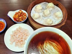 红汤面底-裕兴记•蟹黄面馆(人民广场店)