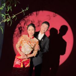 -雪中彩影婚纱摄影·微光艺术中心