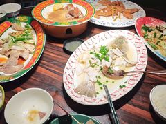 -粤·向群饭店(麓景路店)