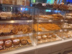-巴黎贝甜(大宁国际商业广场店)