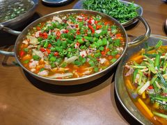 -三叔特色自贡菜(中海国际店)