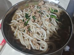 -正宗杨记普洱酸醋米线(总店)