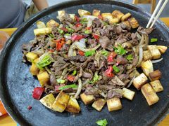 -老周炒拨拉(甘州总店)