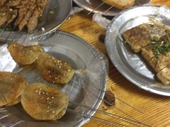 -亮亮烧烤(积玉桥总店)
