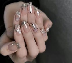 -LILY NAILS美甲美睫