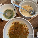 听他们说他们的食材都是自己基地种的，点了三个菜