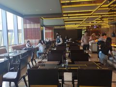 -大中华希尔顿酒店-念自助餐·嗨啤·小龙虾