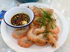 -覃记海鲜美食餐厅
