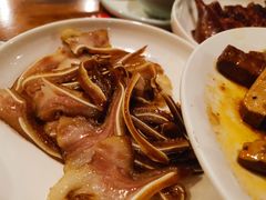-老鼎万春卤菜(五代传承创始老店)