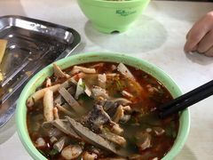 -阿叶羊杂碎(前进街店)