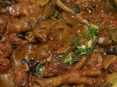 -咱屯子铁锅炖直营店(保利店)
