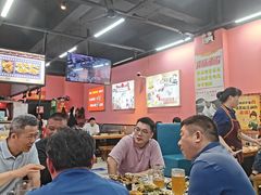 -胡记烧烤(黄山新村总店)
