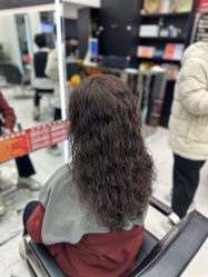 -乾健·烫染·接发SALON