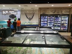 -中百仓储超市有限公司(越秀星汇维港店)