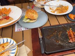-必胜客(上海华谊新所店)