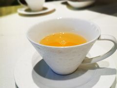 -燕庭·纯燕窝·甜品下午茶(南京西路店)