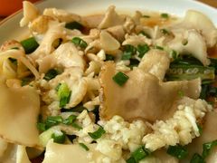秋葵浸螺片-宋小谨·泉州菜(西沙湾店)